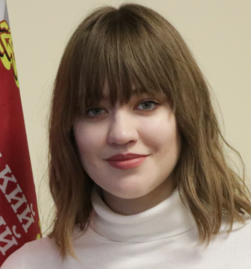 НІКІТІНА Юлія
