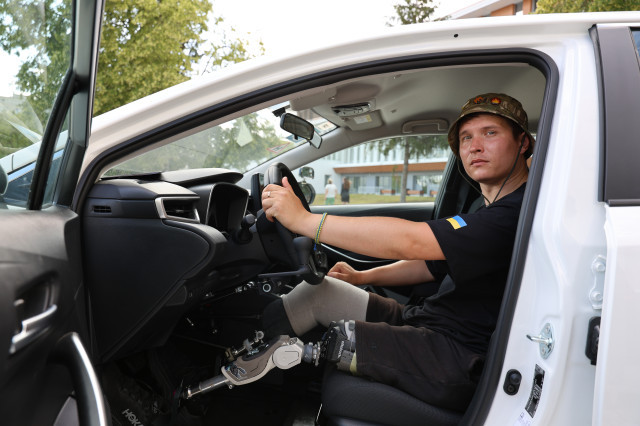 The unique “Barrier-Free Driving Schools” project was professionally introduced to the unbroken defenders
