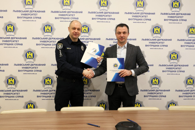 ЛьвДУВС та Фаховий коледж інформаційних технологій підписали меморандум про співпрацю