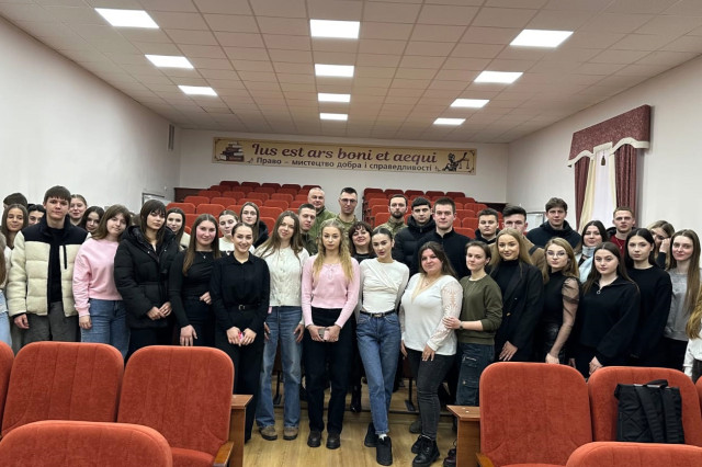 У ЛьвДУВС відбулася лекція «Кібербезпека в умовах гібридної війни»