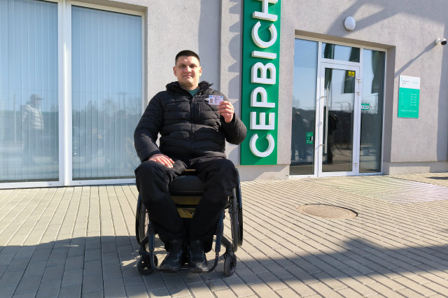 Сила незламності: український захисник Микола Лущук отримав водійське посвідчення