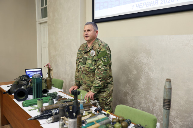 Без права на помилку: курсантам ЛьвДУВС розповіли про роботу вибухотехніків у зоні бойових дій
