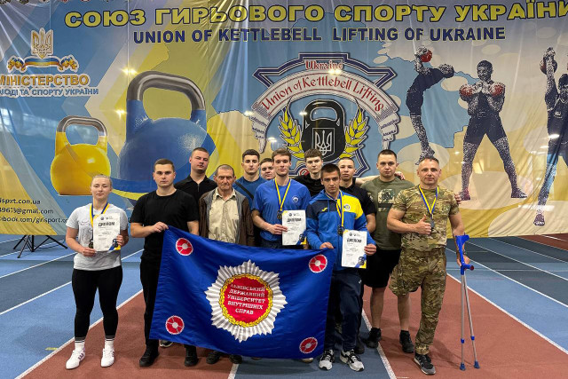 Спортсмени ЛьвДУВС здобули три золоті нагороди на Кубку МВС України з гирьового спорту