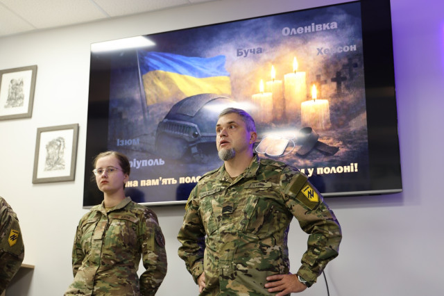 Пам’ять, яка не має права згаснути: курсантам ЛьвДУВС розповіли про трагічні події в Оленівці