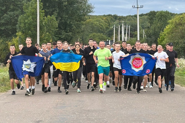 Курсанти ЛьвДУВС провели спільний ранковий забіг