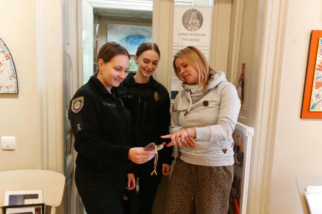 Курсанти ЛьвДУВС знайомилися із сучасним мистецтвом Львова