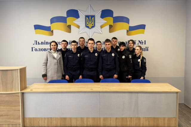 Курсантів ЛьвДУВС ознайомлюють із роботою системи Custody Records
