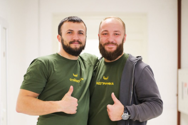 У Львові відбулося відкрите тренування з волейболу сидячи для ветеранів