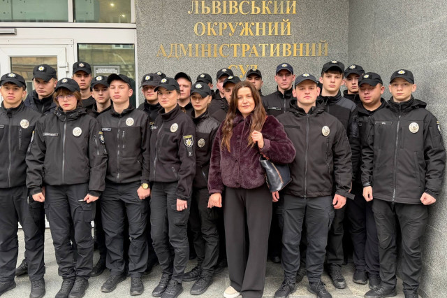 Курсанти ЛьвДУВС відвідали Львівський окружний адміністративний суд