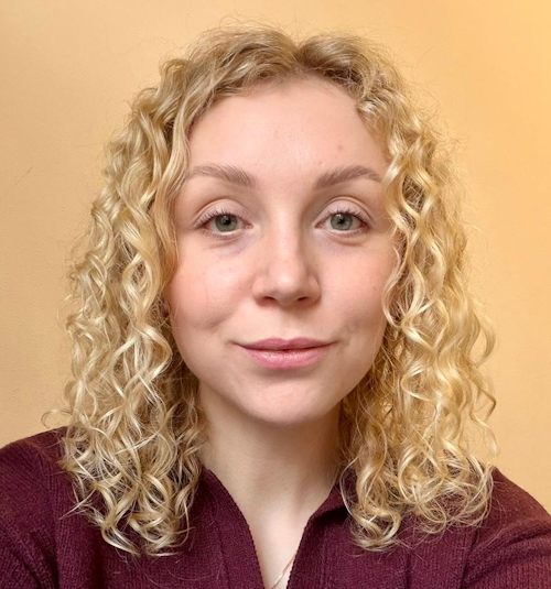 ПЛОТНІК Яна 